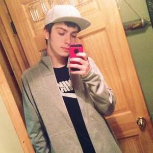 Meet your Posher, Emil